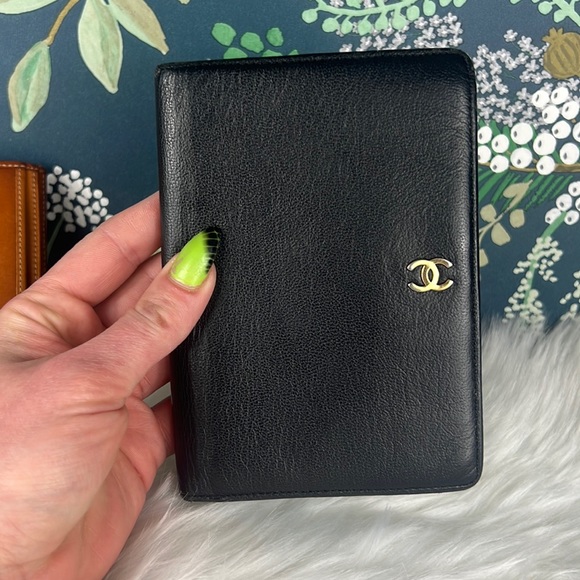 CHANEL Bags Vintage Chanel Passport Holderwallet Poshmark